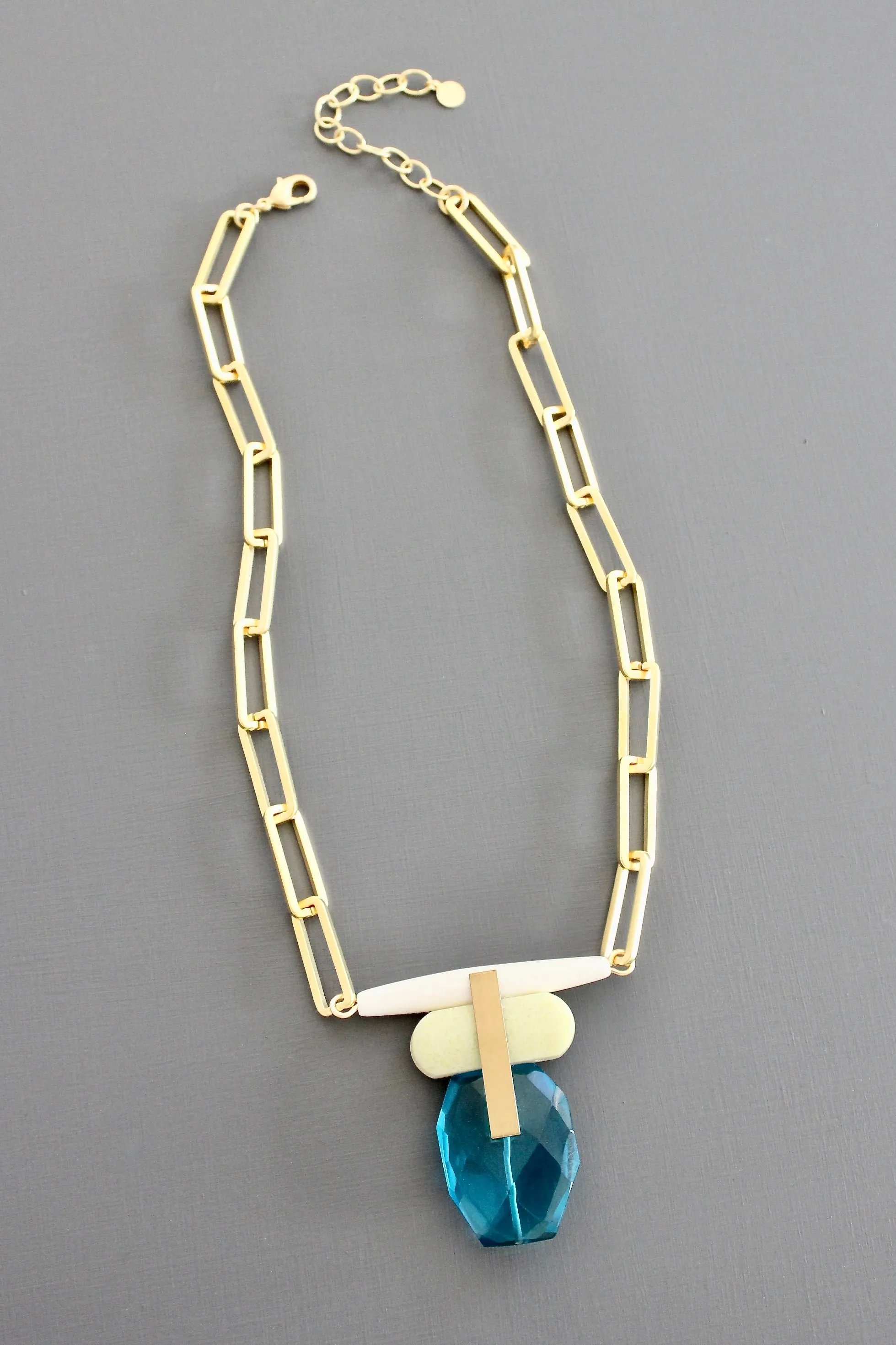 KYL718 capri blue and lemon jade necklace