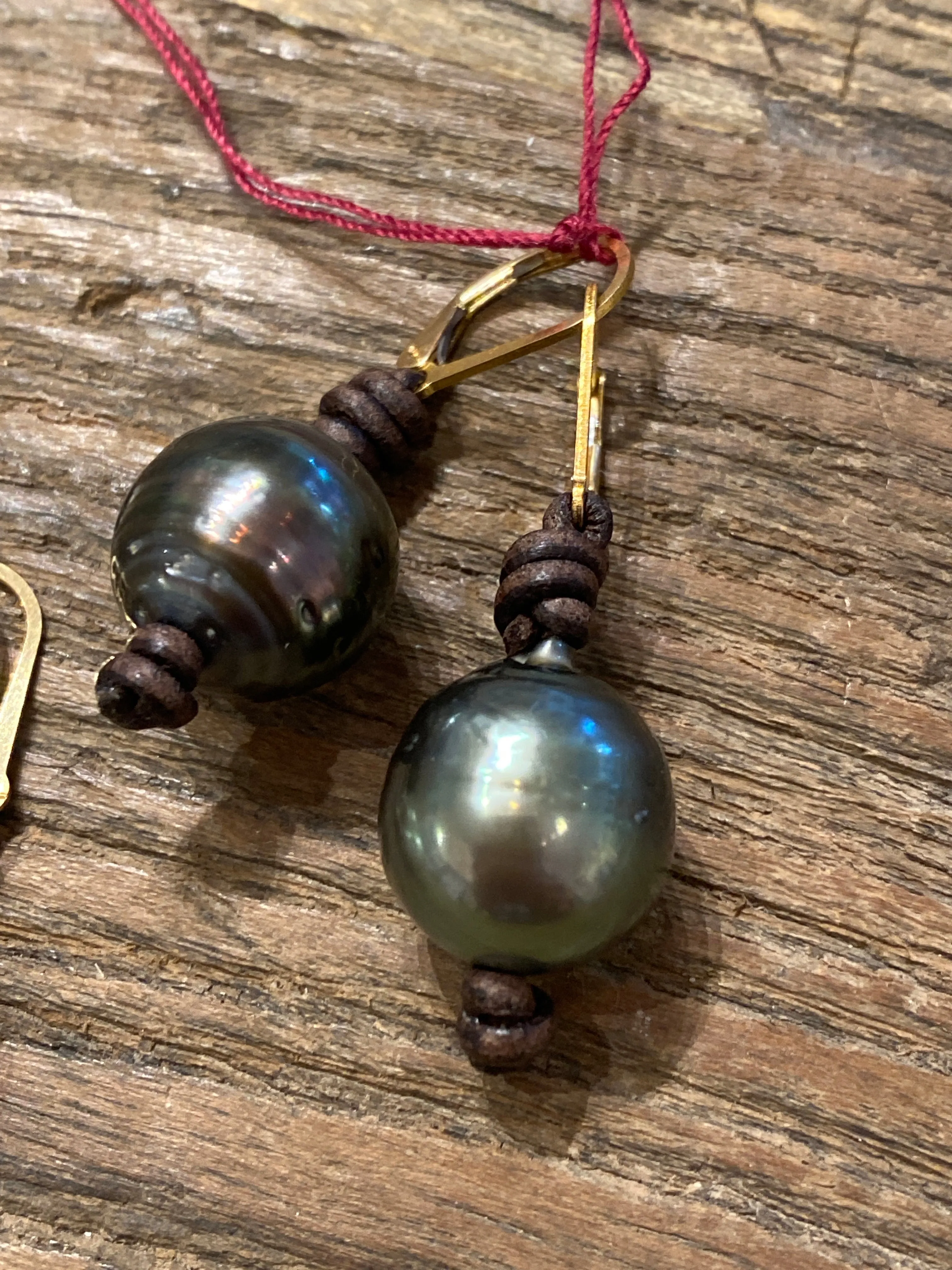 Large Tahitian Pearl on Leather Earrings