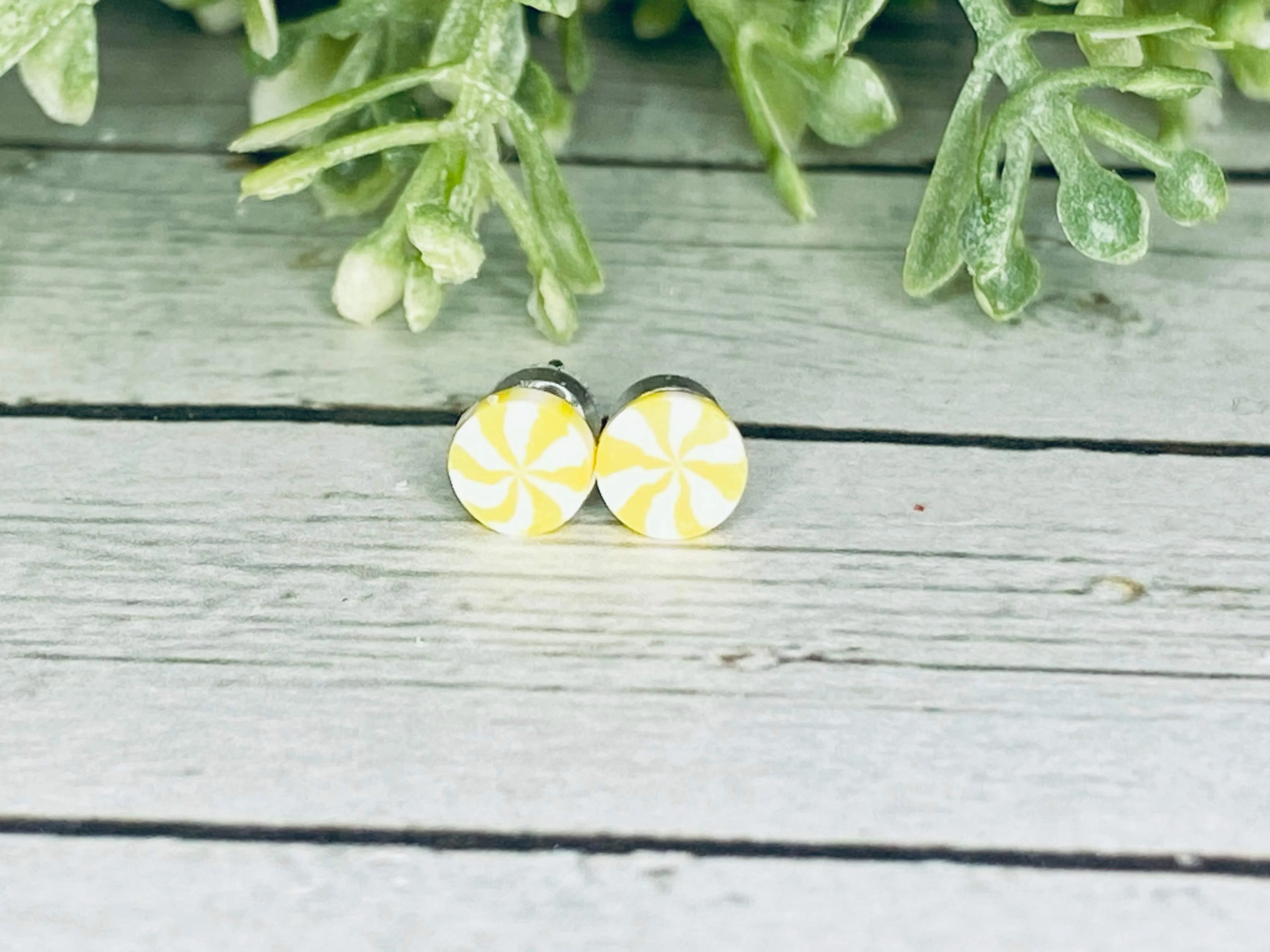 Little Peppermint Cutie Earrings - 5 mm
