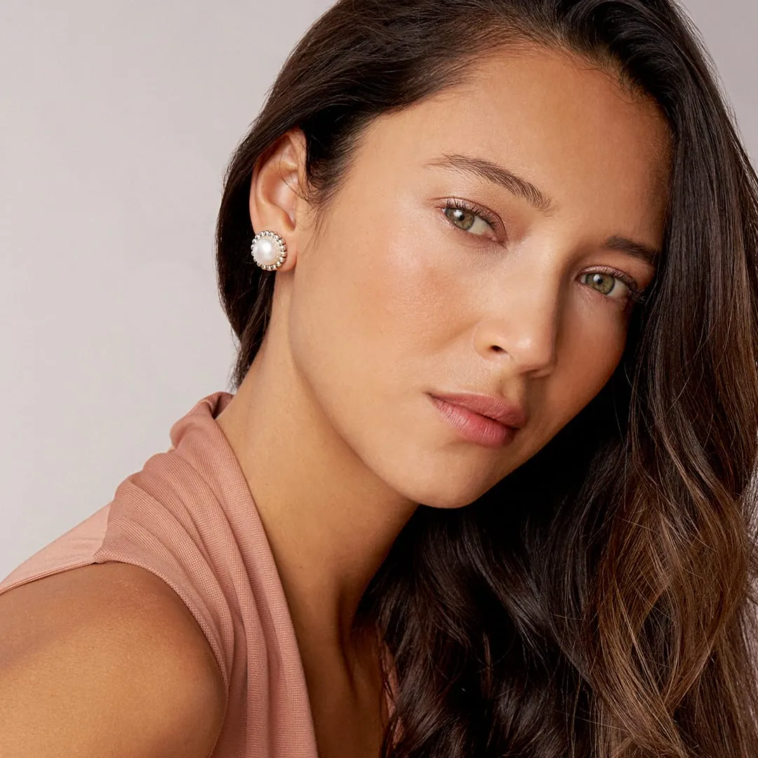 Luna Fluted Pearl Stud Earrings