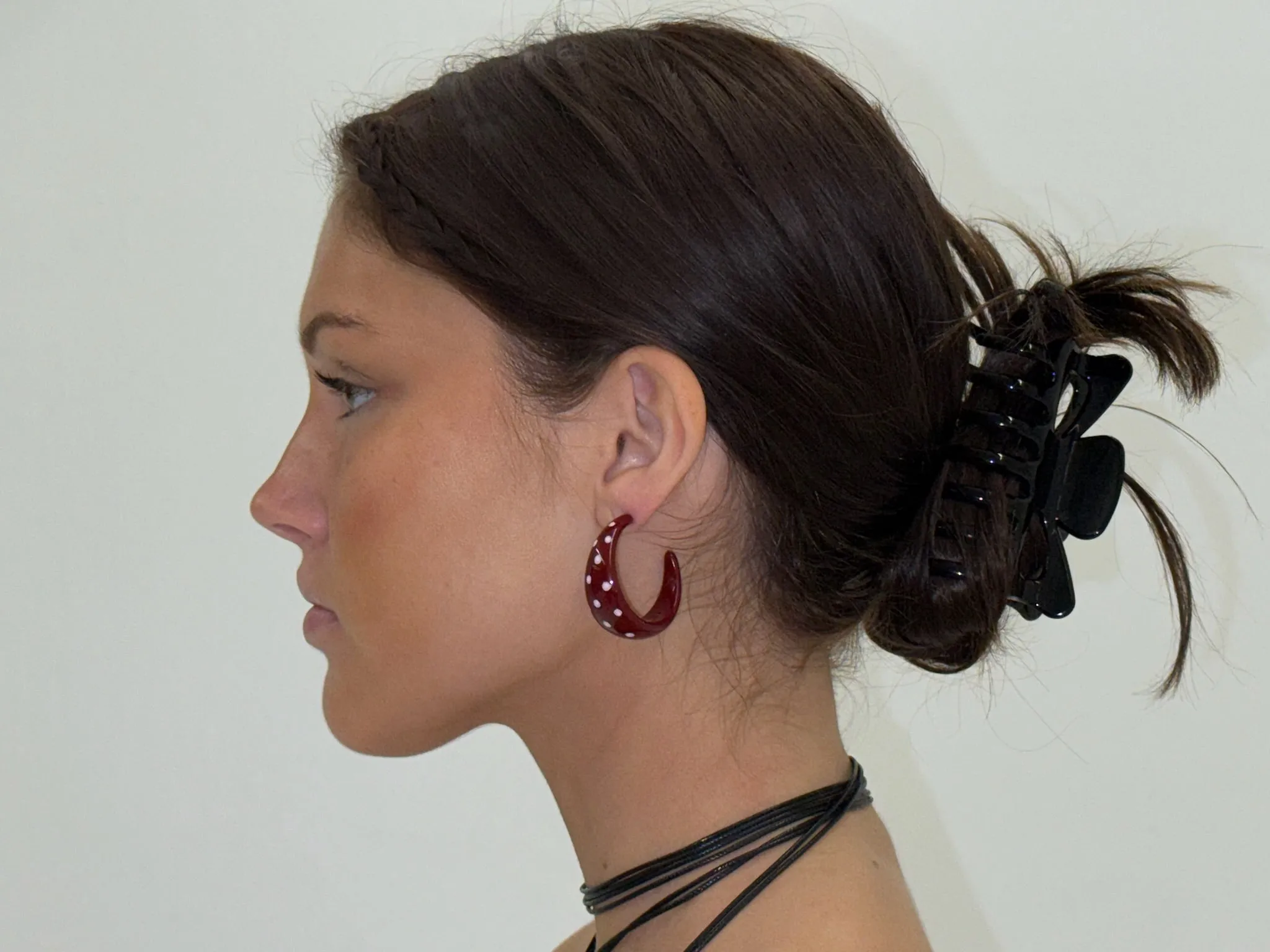 Mari Carmen Garnet Earrings