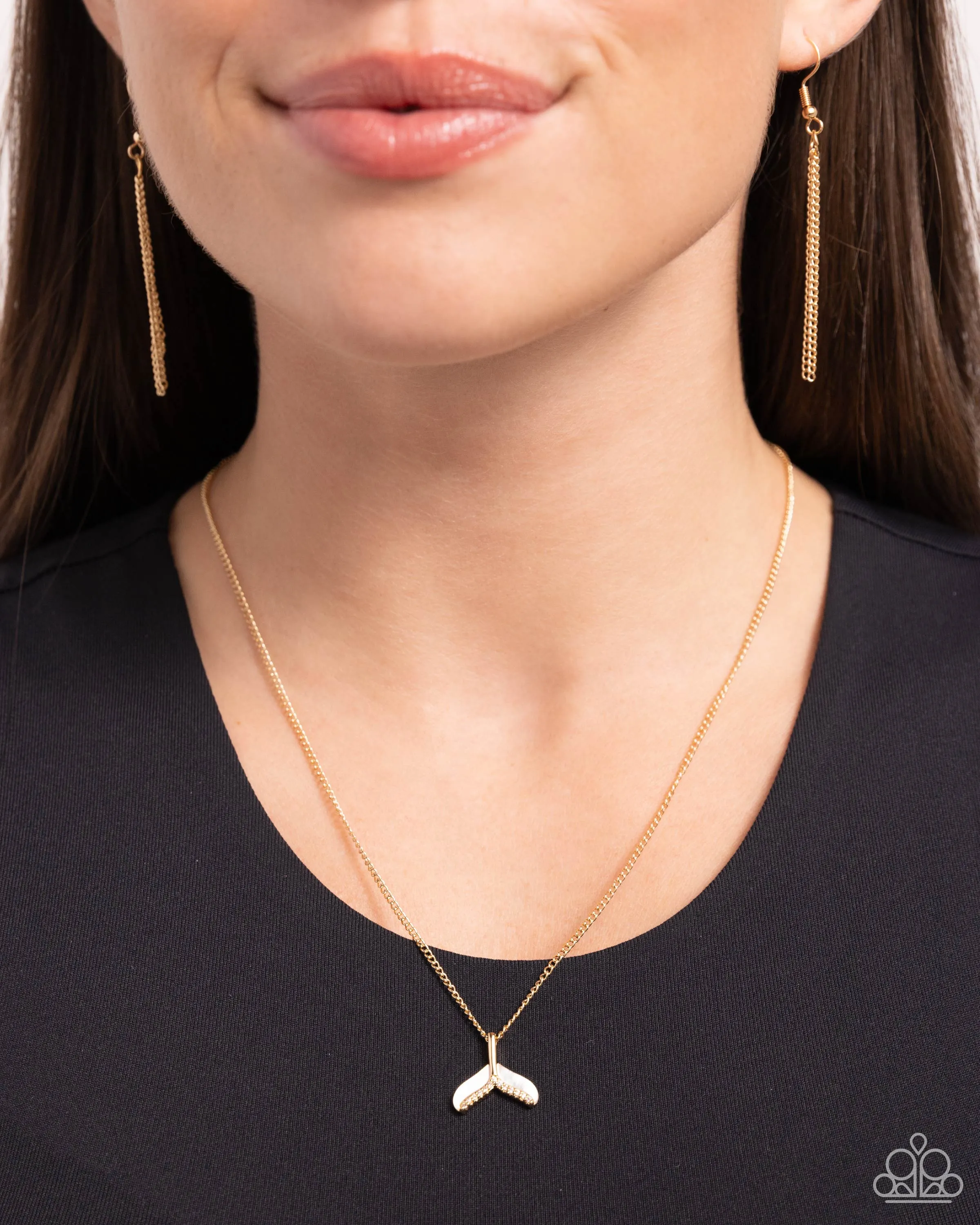 Mermaid Masterpiece - Gold - Seashell Mermaid Tail Paparazzi Short Necklace