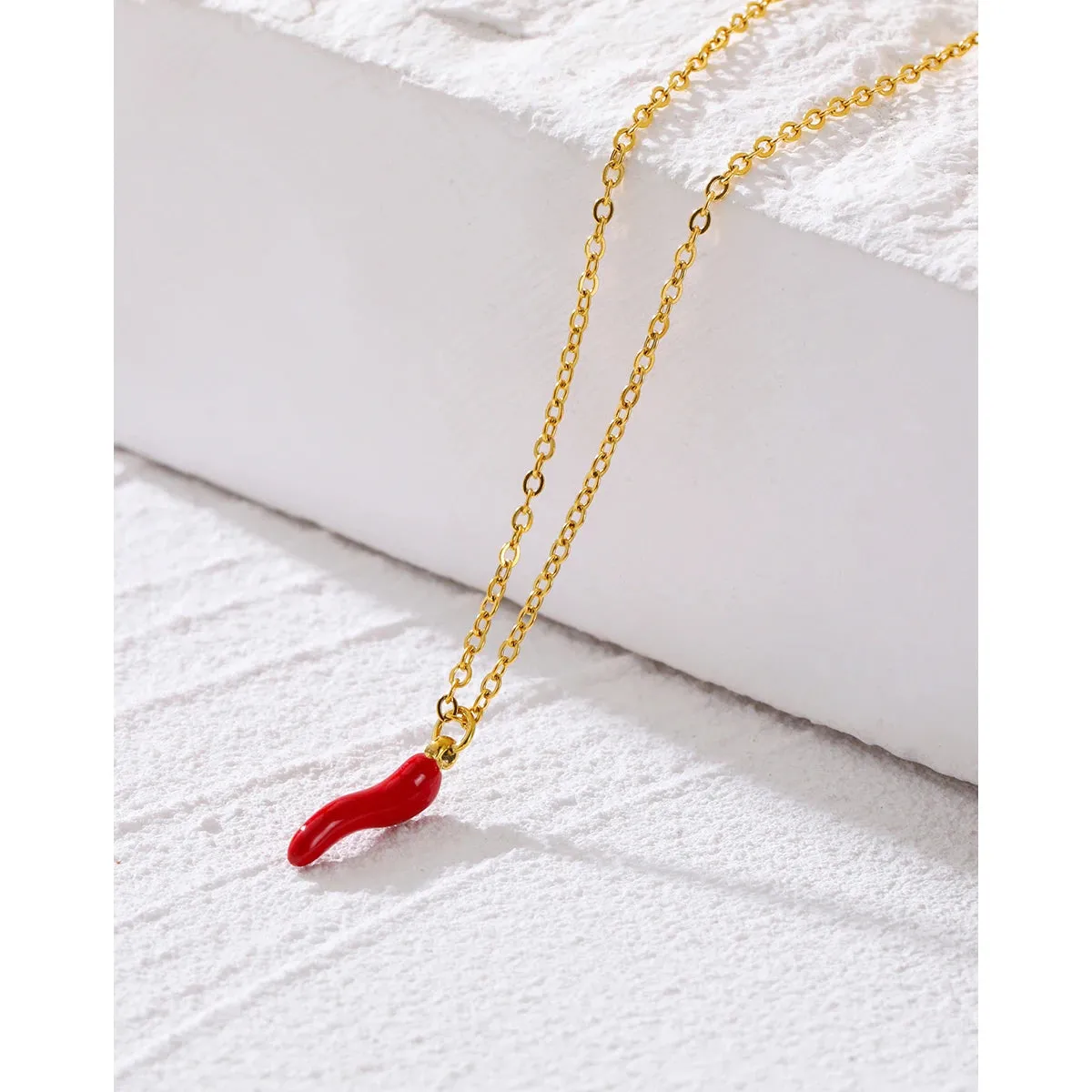 Minimalist 18K Gold Plated Necklace - Stainless Steel Chain