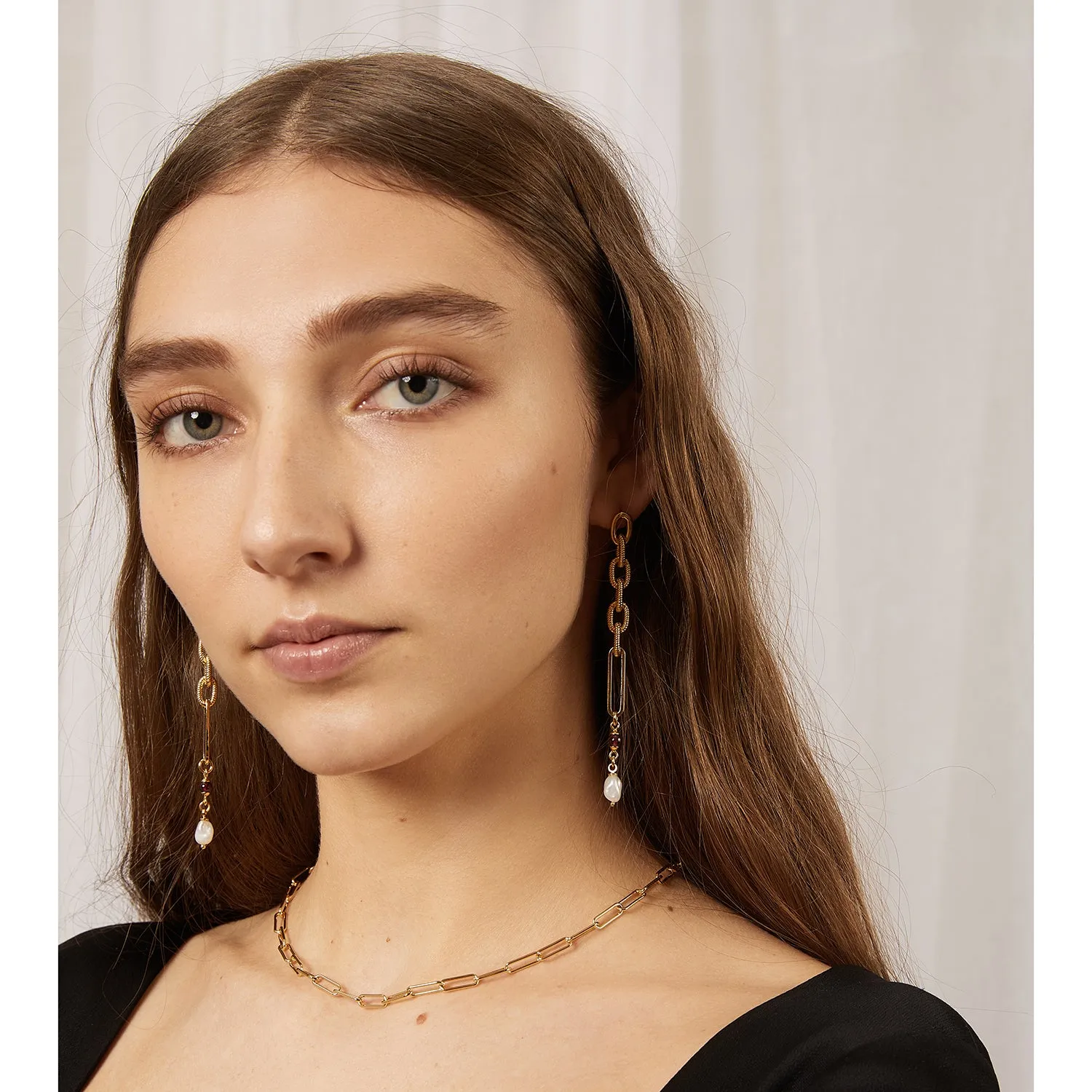 Montage Earring in Gold