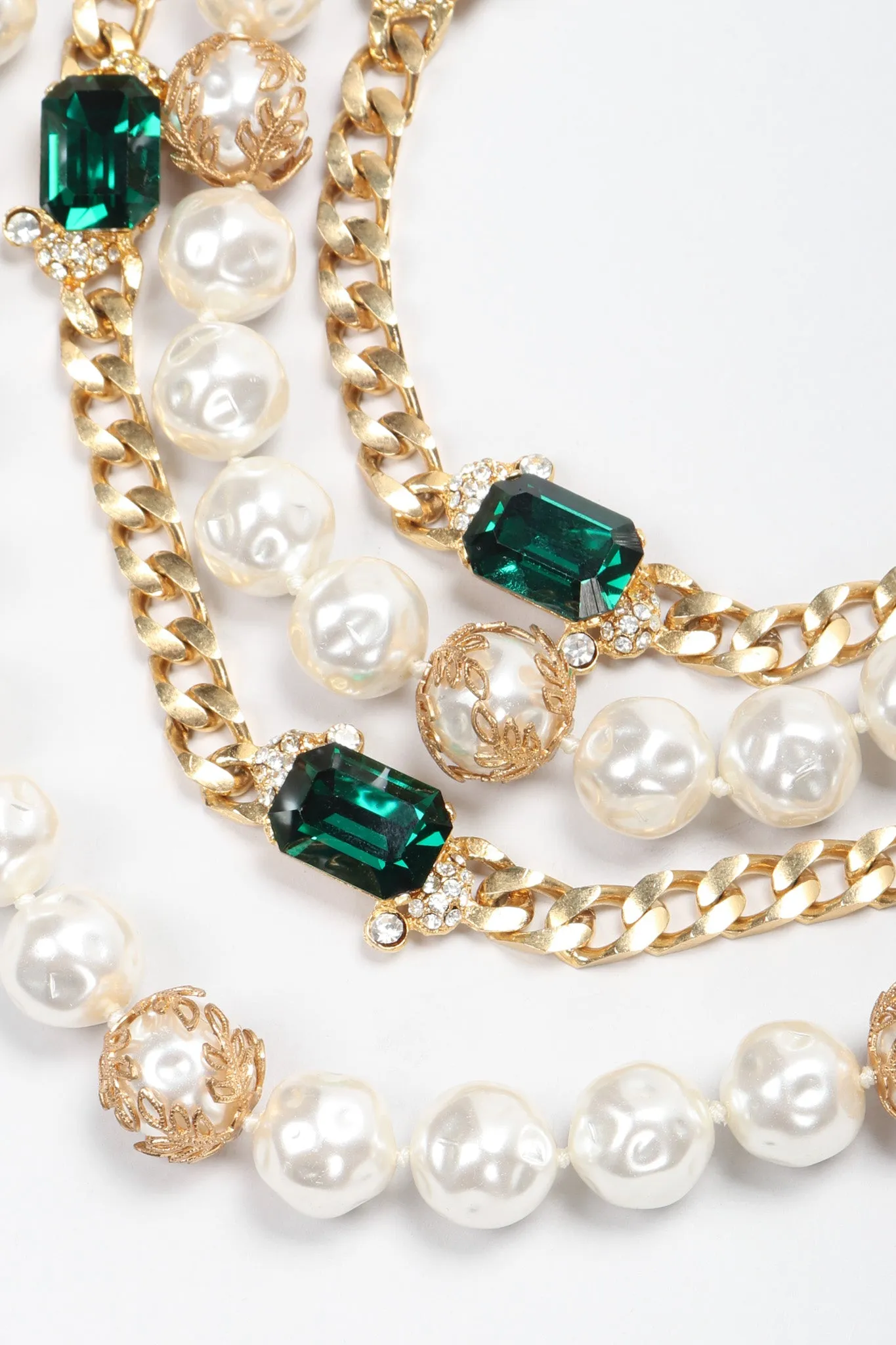 Multi-Strand Emerald Pearl Chain Necklace
