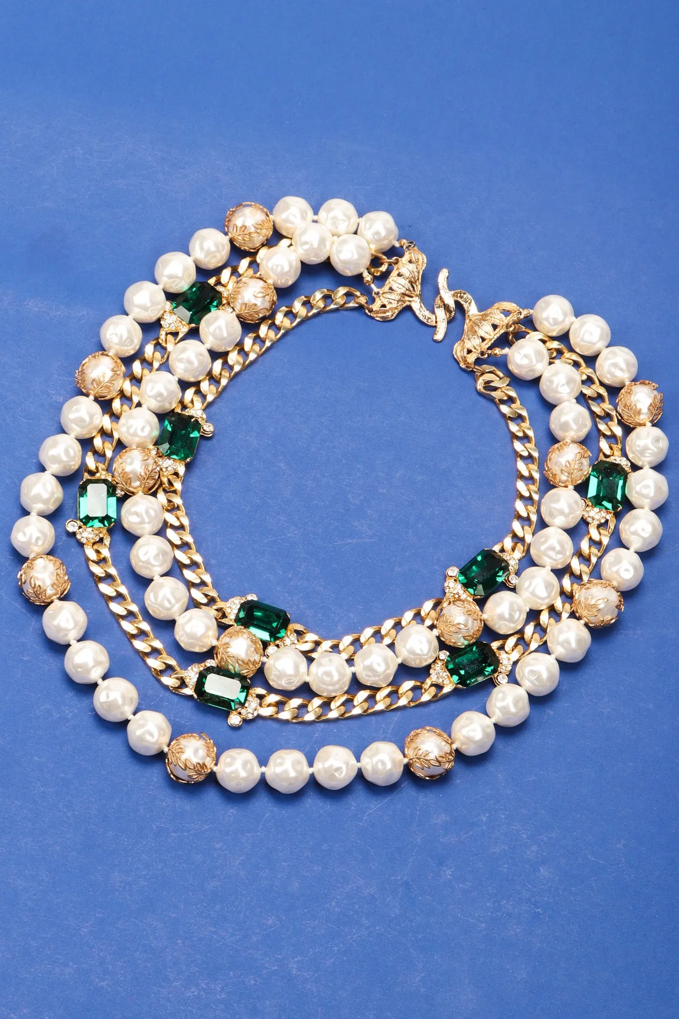 Multi-Strand Emerald Pearl Chain Necklace