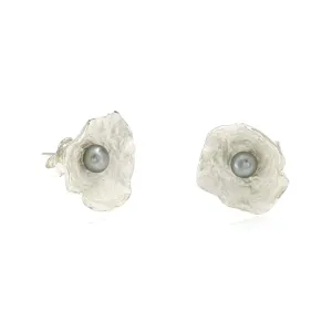 Mysterium Collection Sterling Petal & Pearl Earrings (Med)