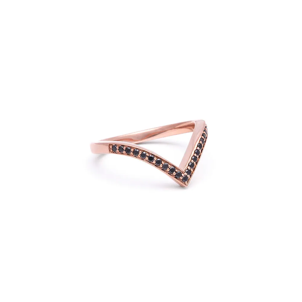 PAVÉ CHEVRON RING | 14K GOLD & BLACK DIAMOND