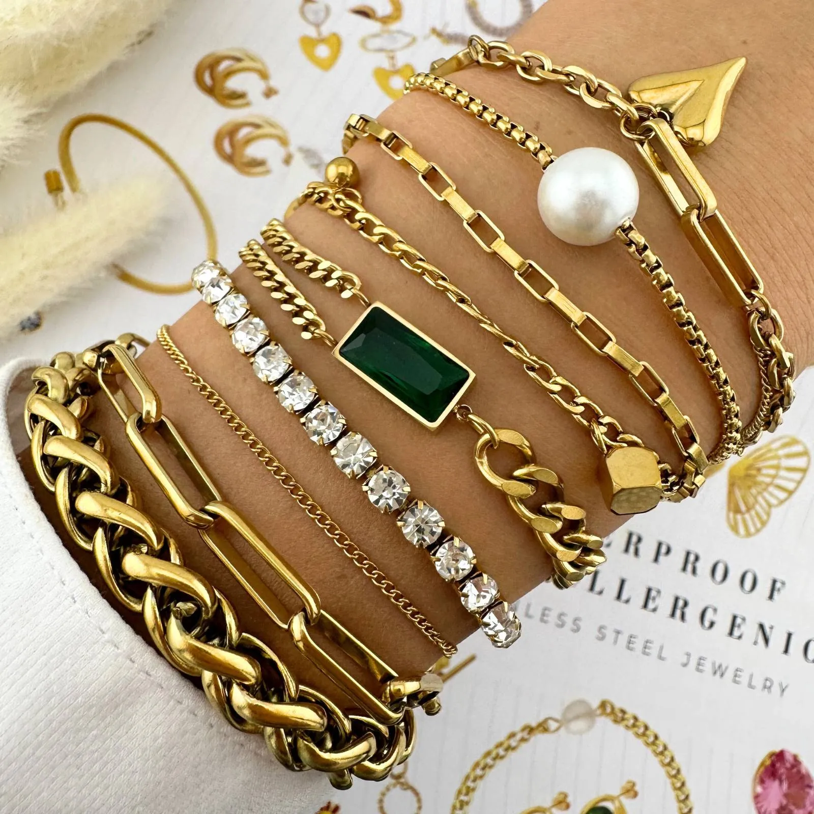 Pearl Slider Bolo Bracelet – 18K Gold