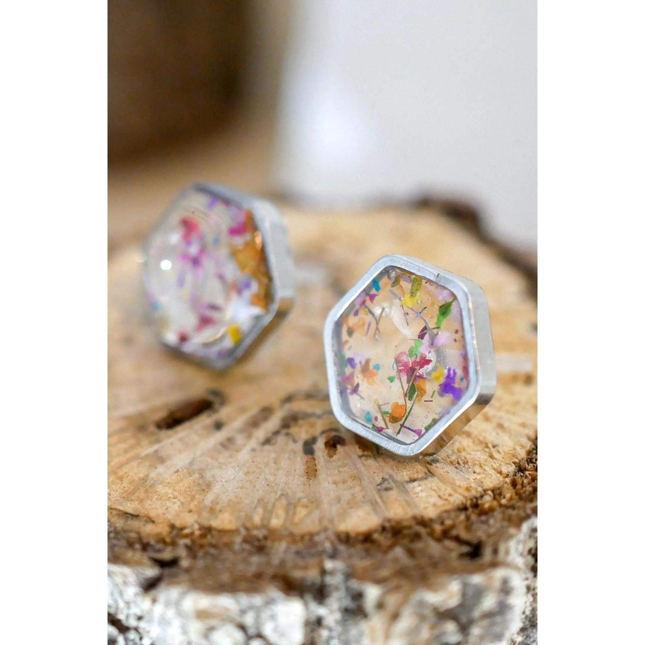 Real Flower confetti Hexagon stud earrings