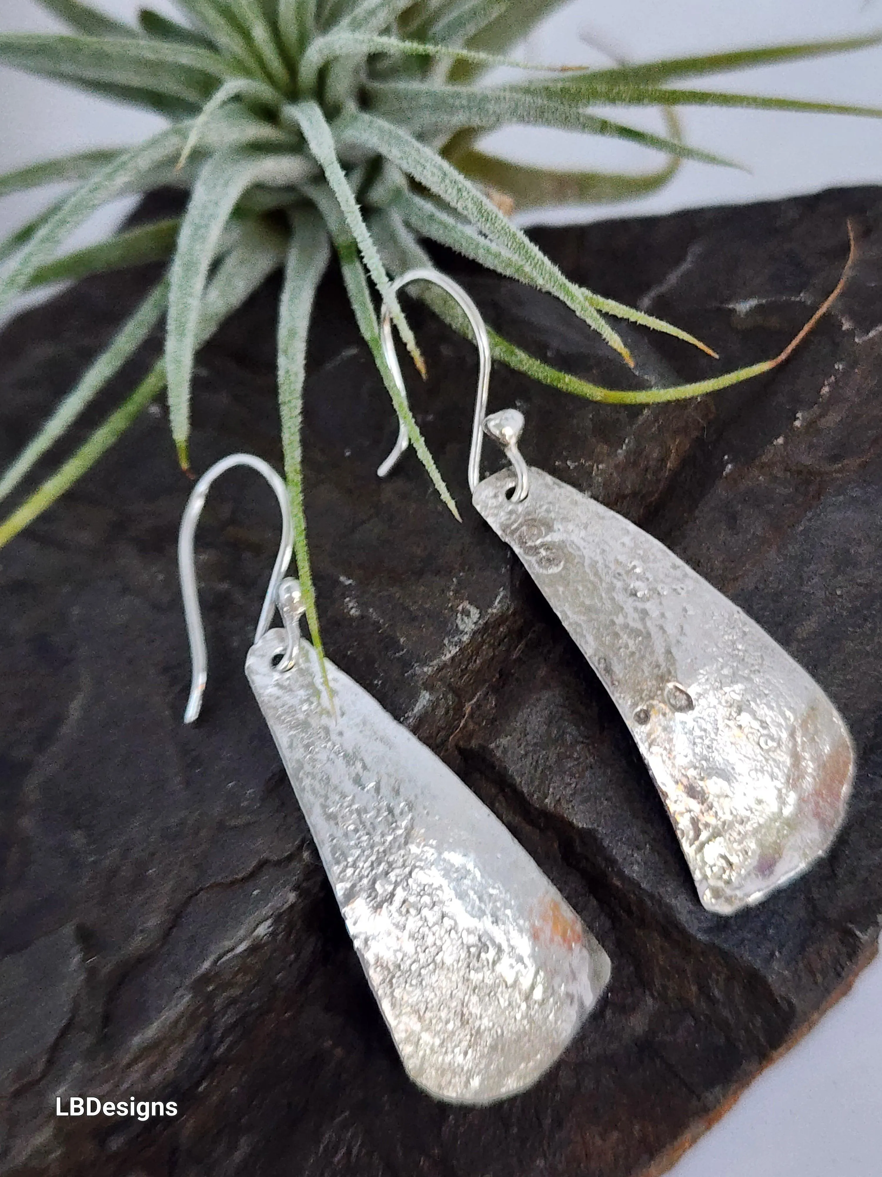 Reticulated silver earrings