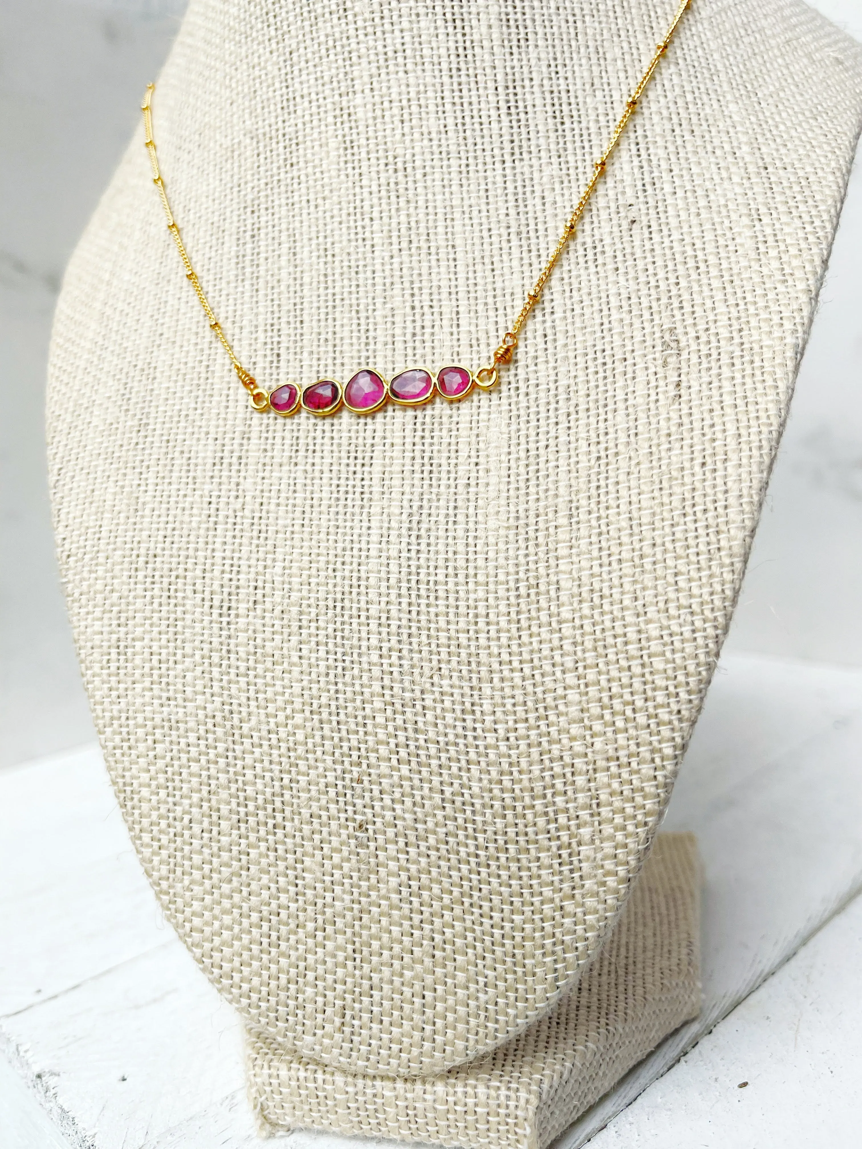 Rhodolite Gemstone Necklace