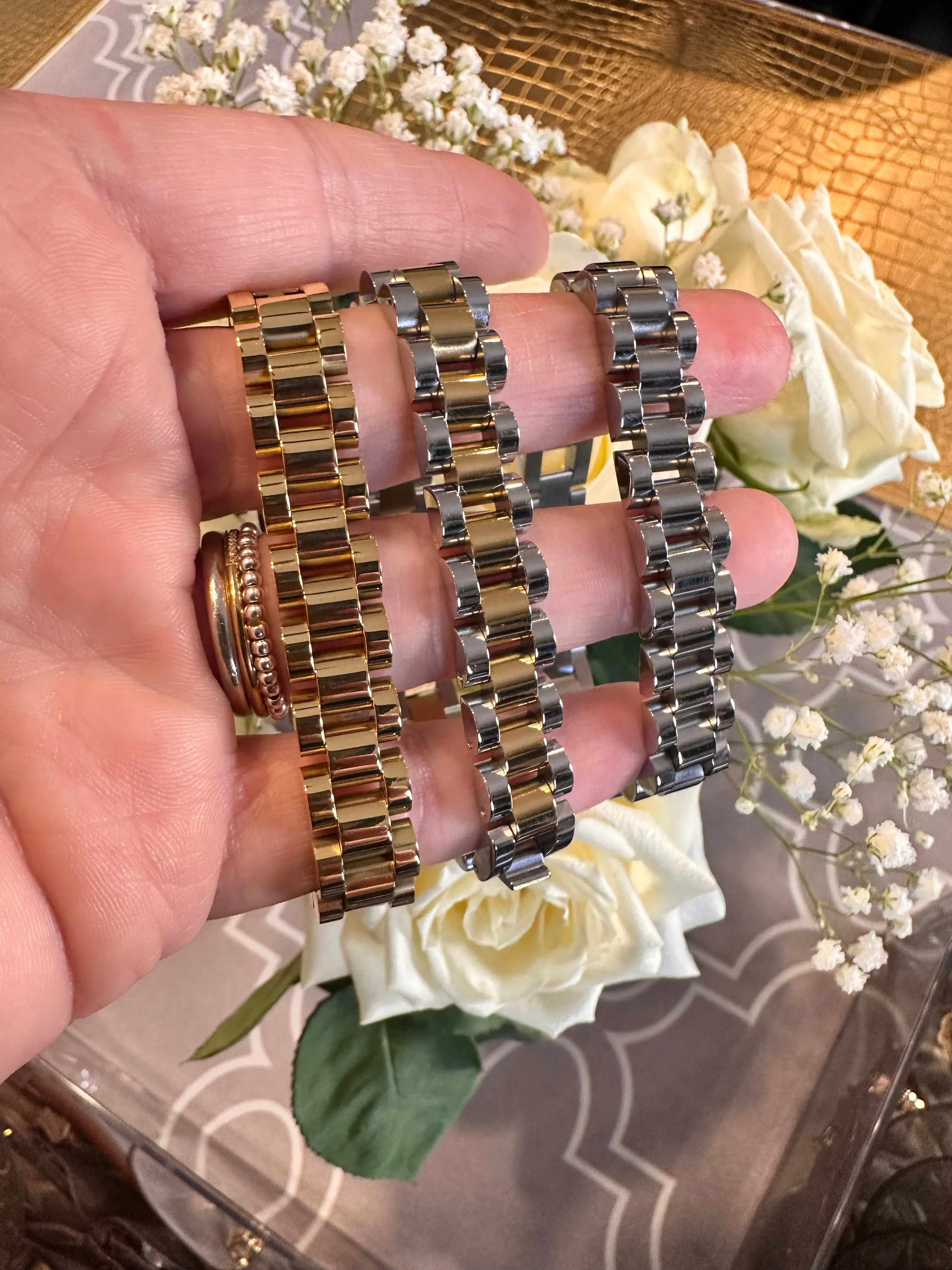 Rolly bracelet  400-08 | Erika Williner Designs
