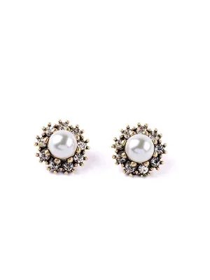 Round Small Pearl Earrings