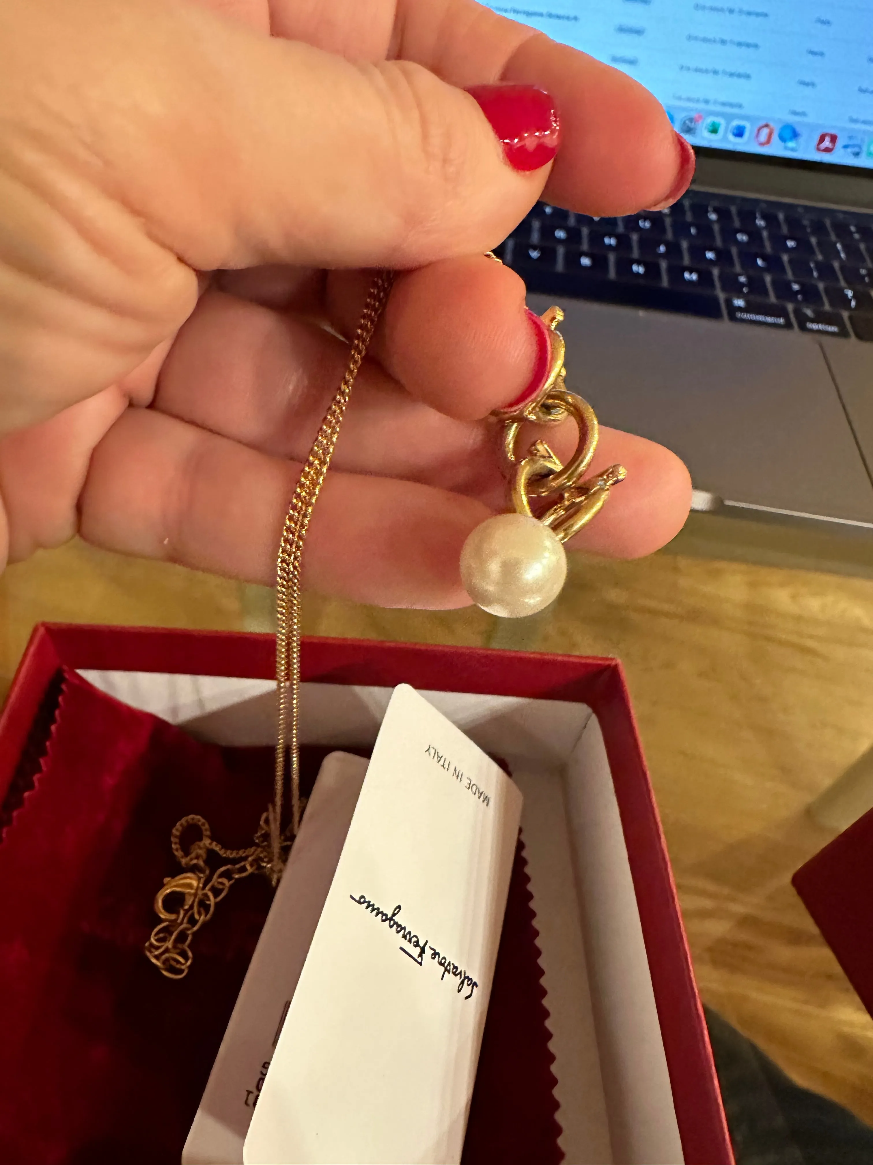 Salvatore Ferragamo Gancini Necklace With Pearl In Gold