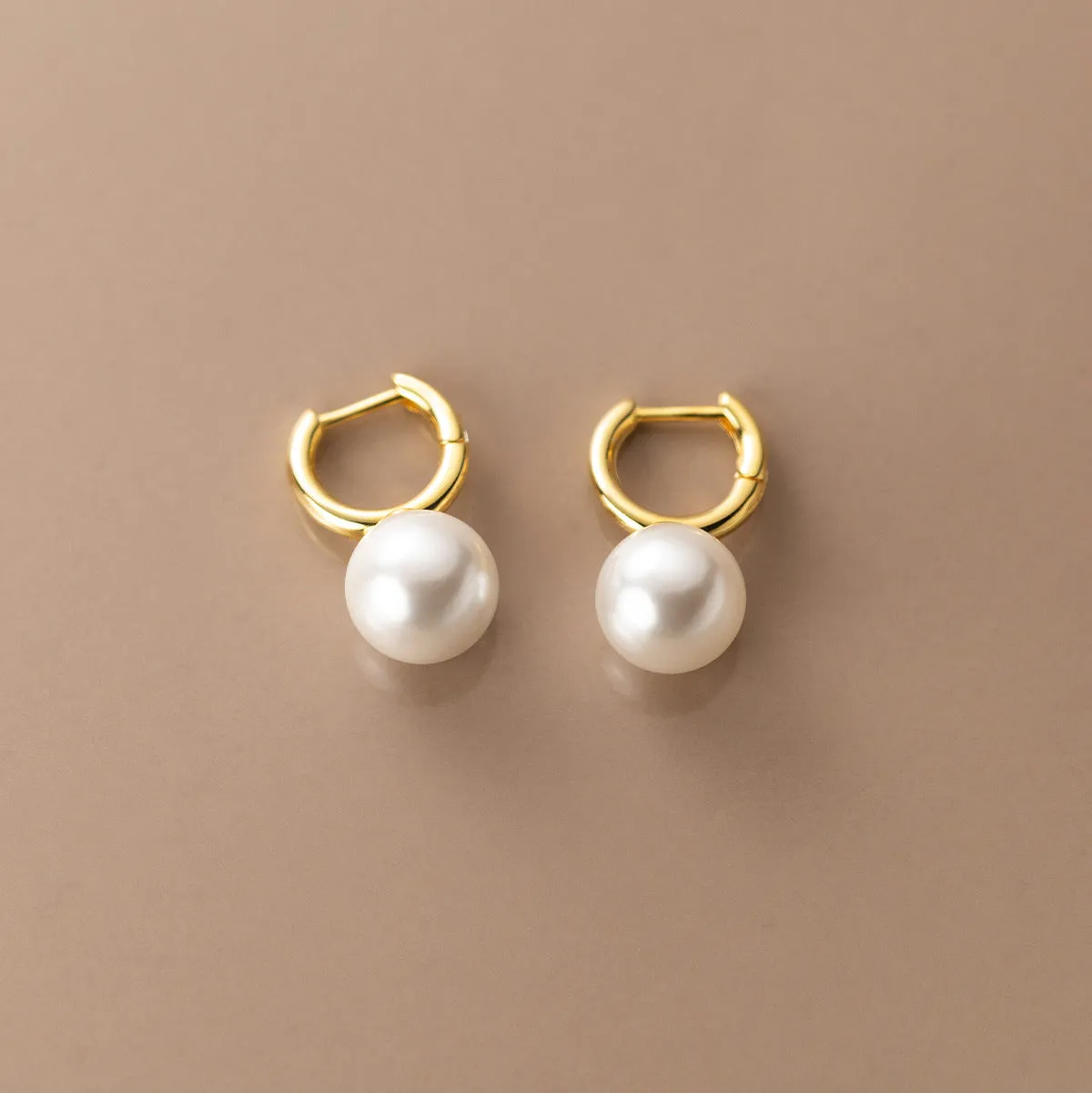 Small Pearl Drop Huggie Earrings-SH050