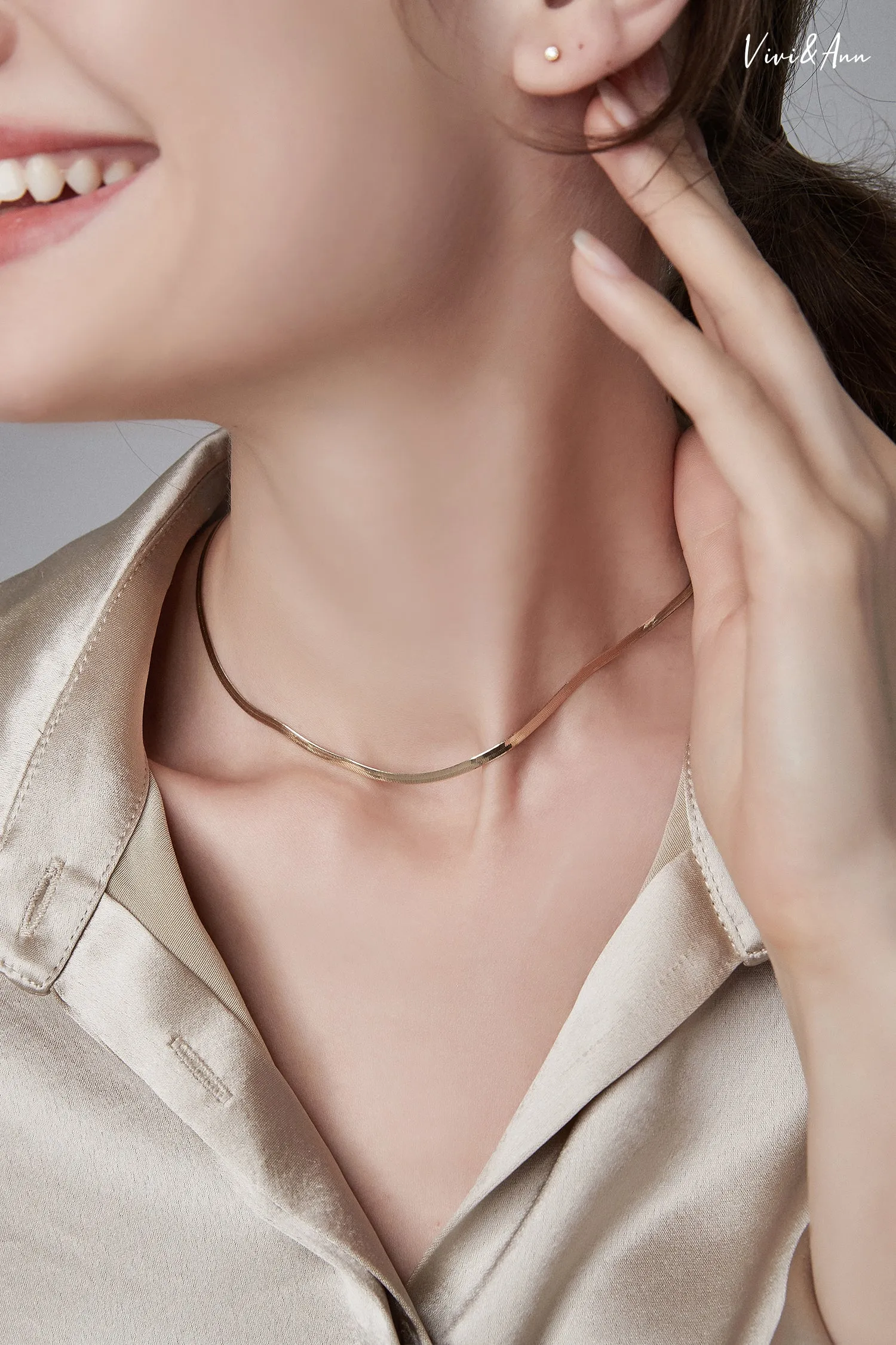 Solid 18K Gold Herringbone Chain Necklace
