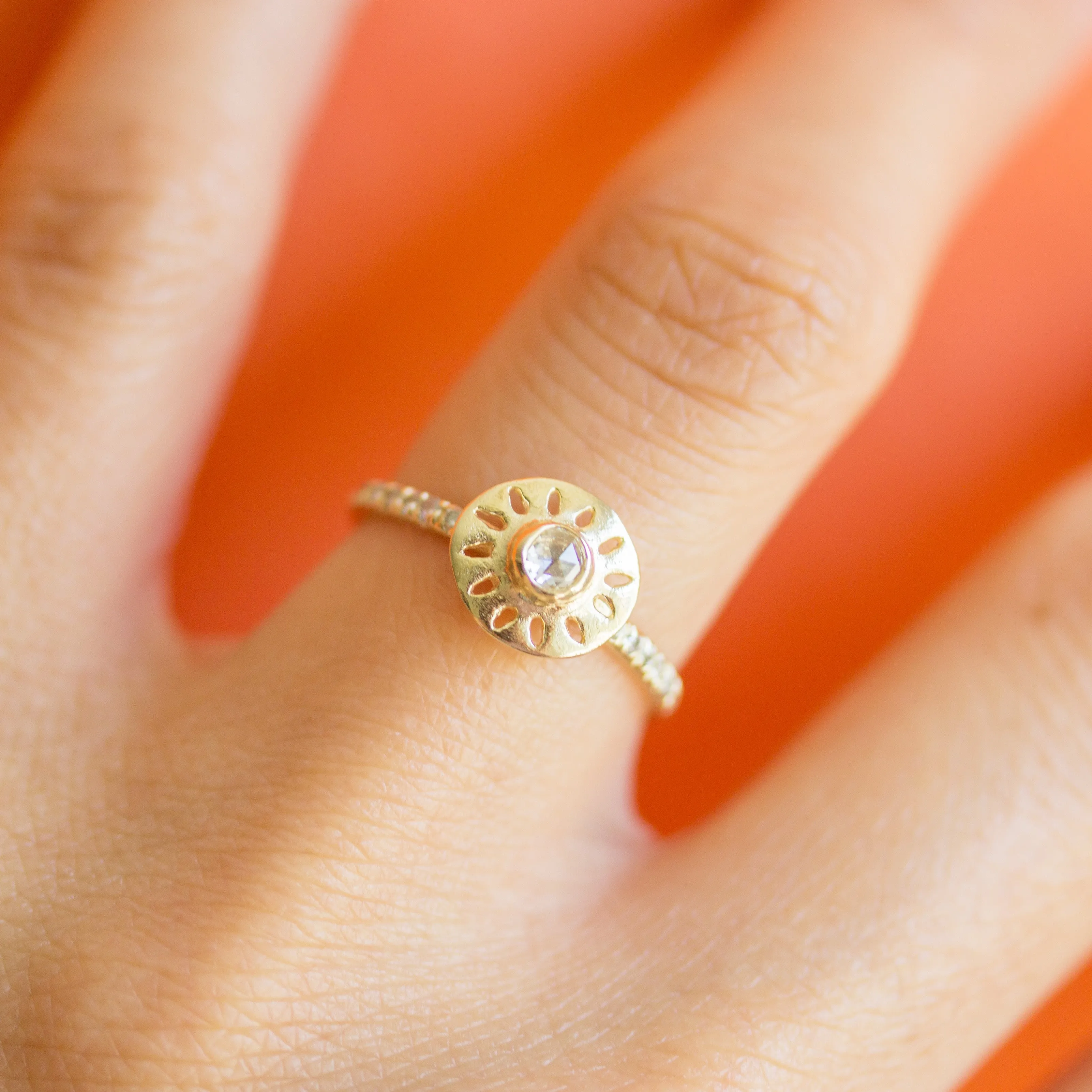 Teru Pave Ring