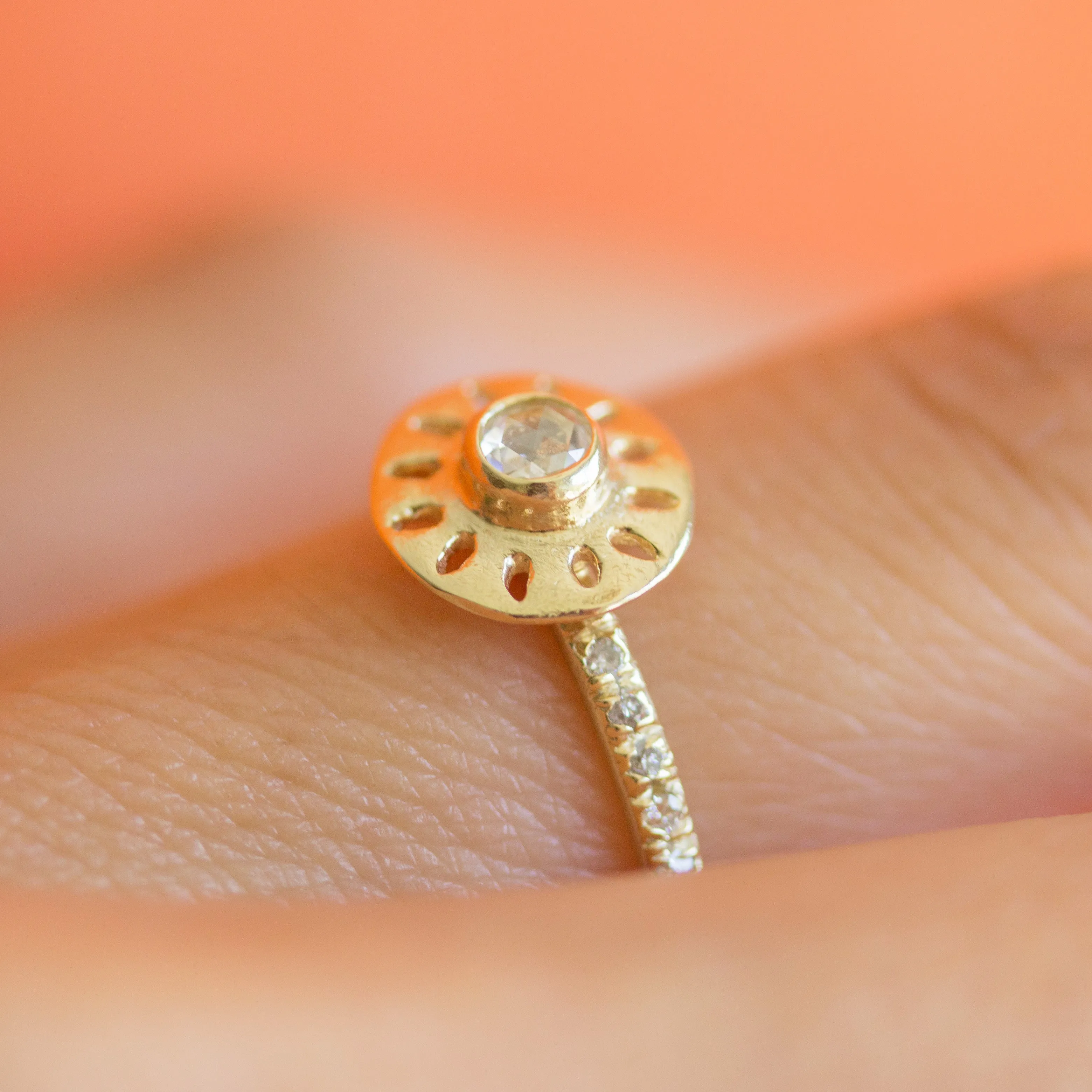Teru Pave Ring
