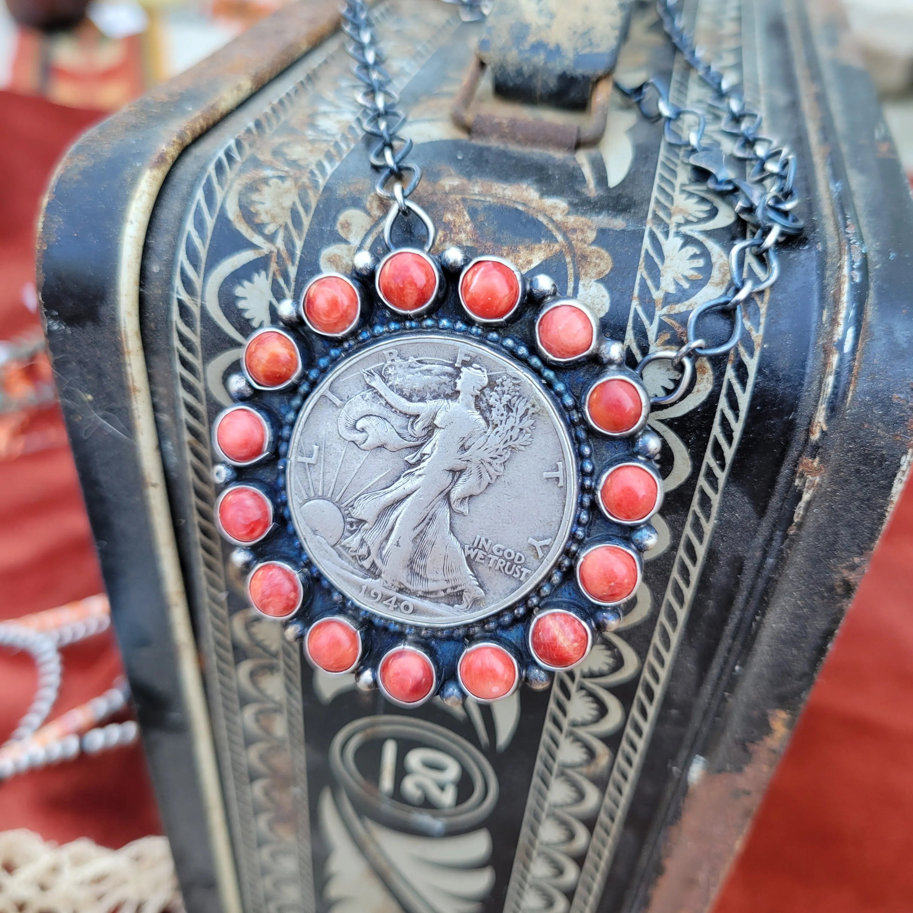 The Liberty Coin Cluster Necklace - Spiny