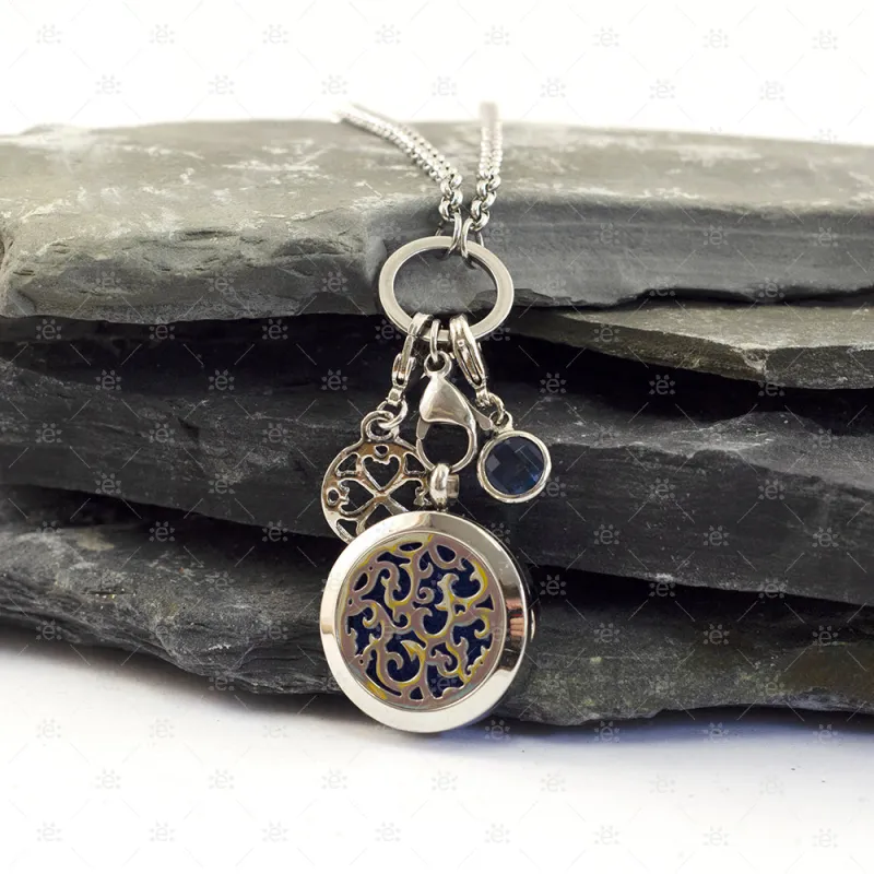 Tilly : Fleur Diffuser Locket Necklace (Stainless Steel)