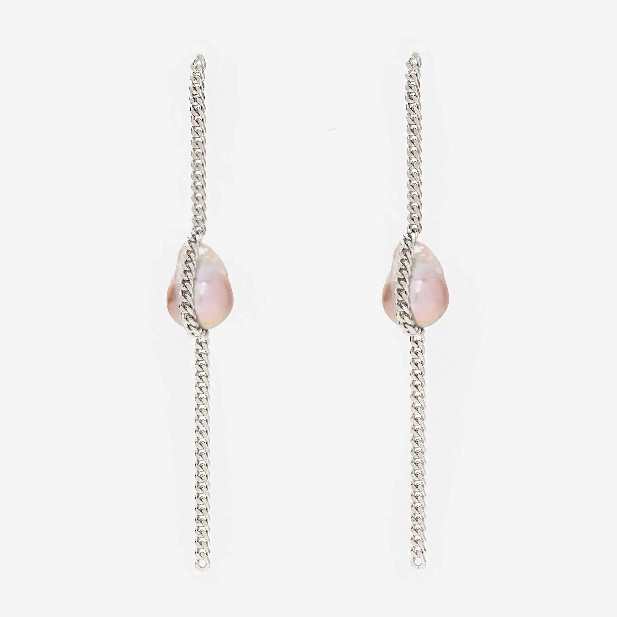 Traced Pearl Earrings in Silver