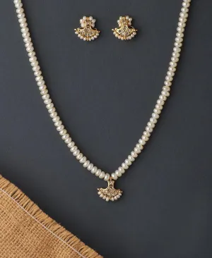 Traditional Pearl Moon Set