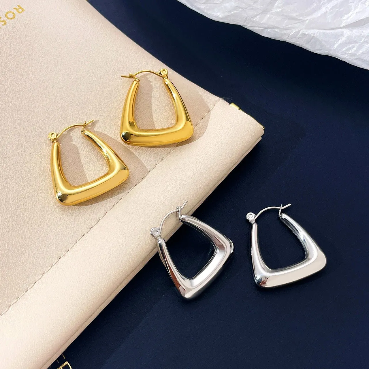 U-shaped Hollow Hoop Earrings in Gold and Silver