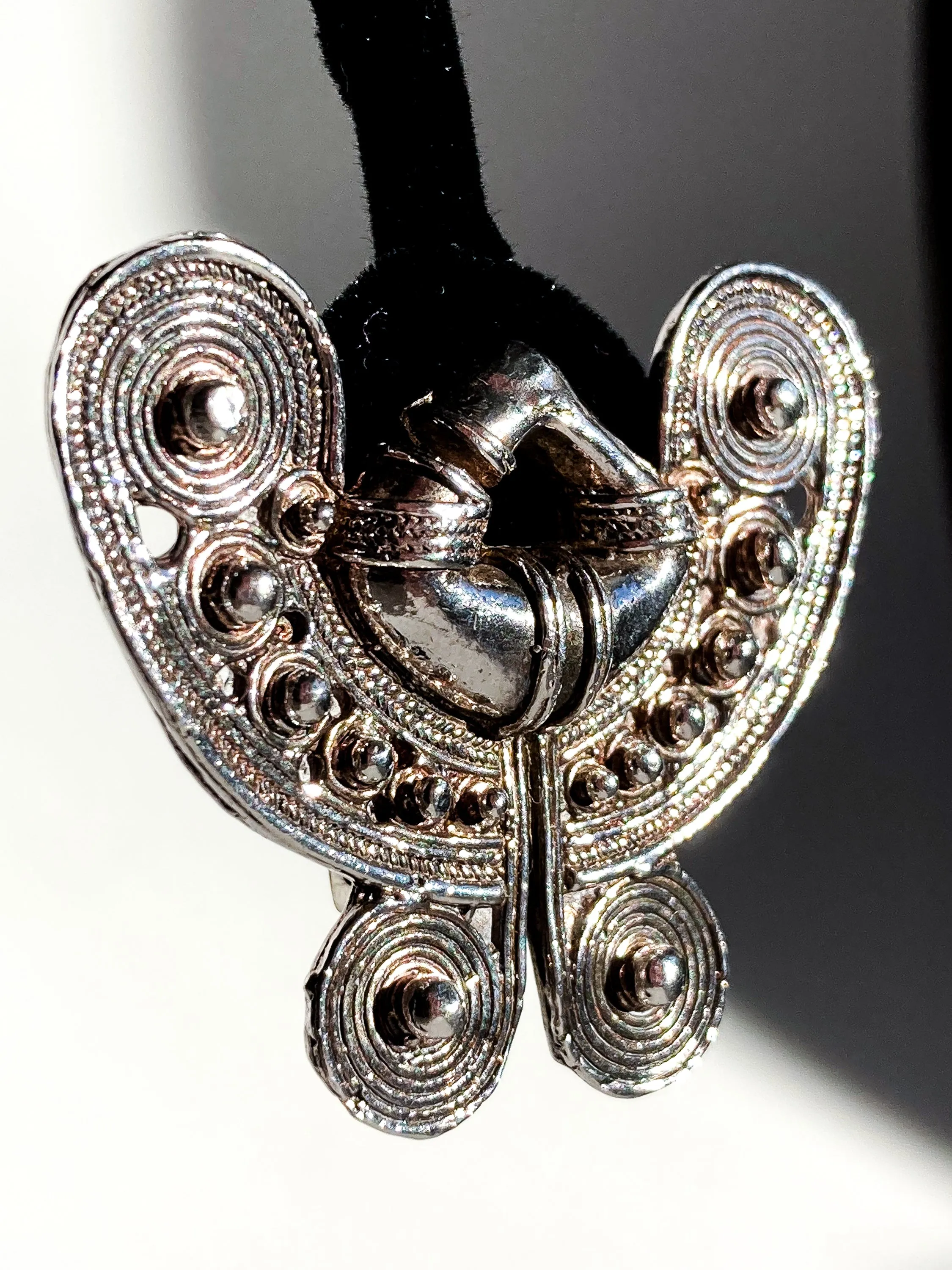Vintage Pre-Columbian Style Silver Toned Geometric Clip On Earrings