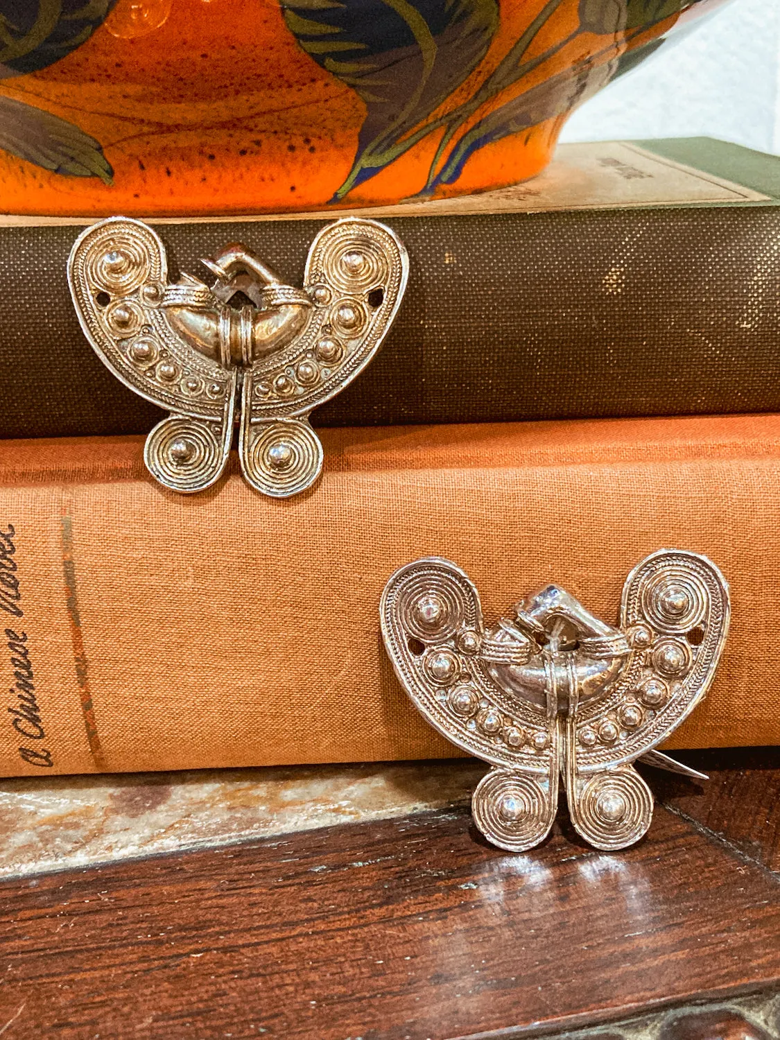 Vintage Pre-Columbian Style Silver Toned Geometric Clip On Earrings