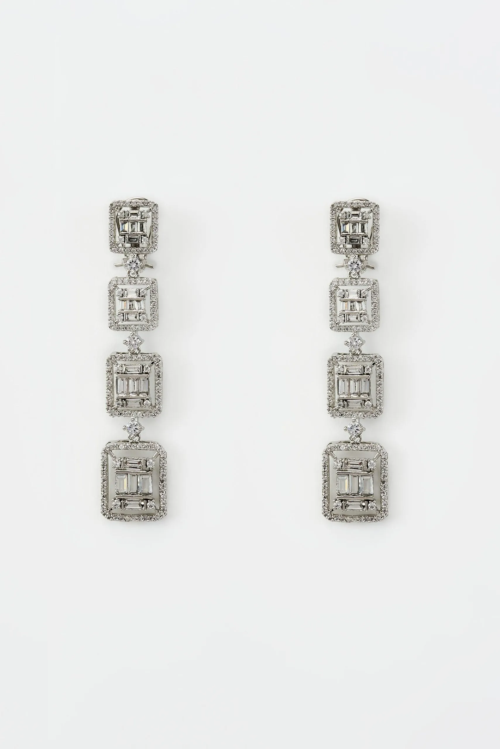 vivinia BY VIDHI MEHRA Zia Silver Plated Zircon Womens Pair of Danglers Earrings (Freesize)