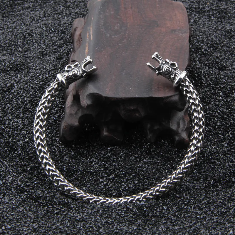 Wolf Arm Ring